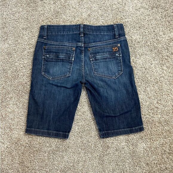 Joe’s Jeans low rise shorts - Picture 3 of 4